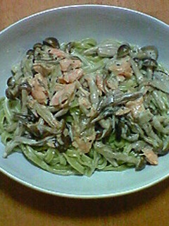 秋の味覚☆鮭ときのこのクリームパスタ-レシピのメイン写真