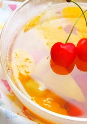 さくらんぼ入り♪缶詰のフルーツゼリー♡-レシピのメイン写真