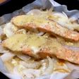 鮭と新玉ねぎとしめじのホイル焼き