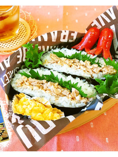 納豆とツナのおにぎらず-レシピのメイン写真