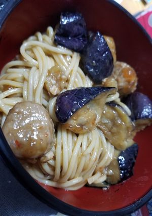 簡単中華風ナスと肉だんごの味噌パスタ-レシピのメイン写真