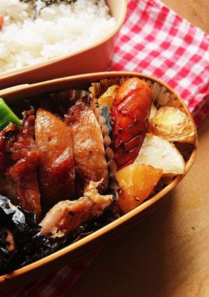 お弁当★辛旨ソーセージ★赤色のおかず-レシピのメイン写真