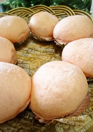 カルピス＆豆乳で♡ふわふわ幸せももパン-レシピのメイン写真