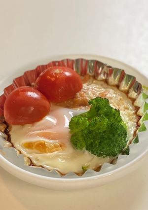 朝食！卵とまぐろ煮缶のホイルカップ焼き-レシピのメイン写真