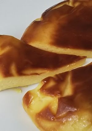 ホットクックで水切りヨーグルトのケーキ①-レシピのメイン写真