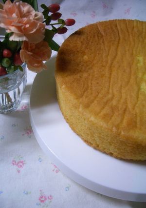 シンプルな基本のスポンジ（シェノワーズ）-レシピのメイン写真