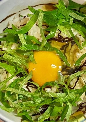 塩昆布と大葉の卵かけご飯-レシピのメイン写真