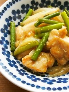 むね肉・ニンニクの芽のオイスター炒め♪-レシピのメイン写真