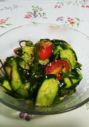 簡単☆夏野菜たっぷり塩昆布の浅漬け-レシピのメイン写真