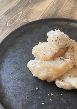 簡単美白レシピ★鶏胸肉の塩麹レモン-レシピのメイン写真