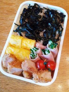 お弁当(7/1)胡瓜のハム巻き-レシピのメイン写真