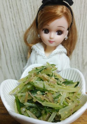 リカちゃん♡水菜とスルメの辛子醤油和えꕤ-レシピのメイン写真