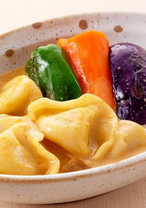 冷凍水餃子と夏野菜の簡単スープカレー-レシピのメイン写真
