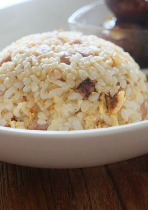 簡単うまいソーセージのパラパラチャーハン-レシピのメイン写真
