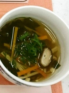 おいしく減塩 あさりときのこのスープ-レシピのメイン写真