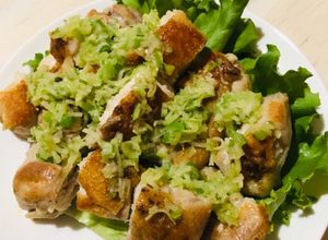 鶏モモ肉で簡単☆ネギ塩ダレチキン-レシピのメイン写真