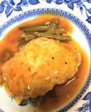 鶏むね肉と海老のすり身ハンバーグ