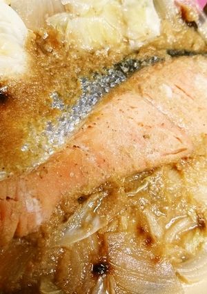 鮭のゴマ味噌蒸し【レンジで簡単】-レシピのメイン写真