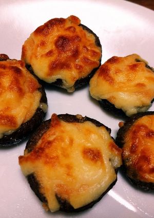 椎茸の明太マヨ♪チーズ焼き-レシピのメイン写真