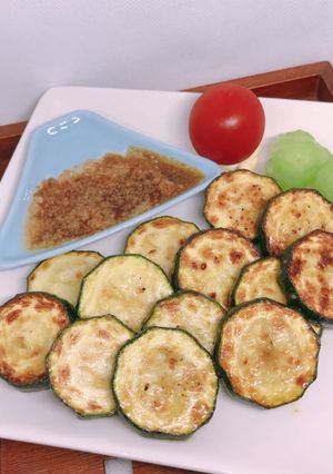 ズッキーニ炒めごまわさびディップソースで-レシピのメイン写真