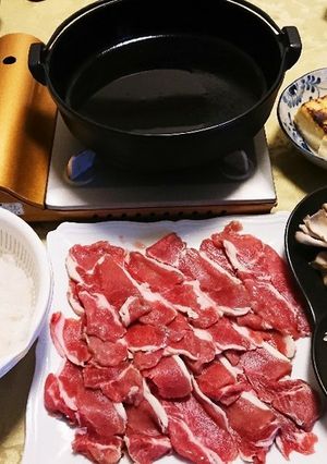 しし肉(猪肉)ですき焼き♪-レシピのメイン写真