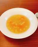 ロティサリーチキンの鶏がら野菜スープ