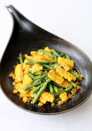 簡単＆定番【コーンいんげんのバターソテー-レシピのメイン写真