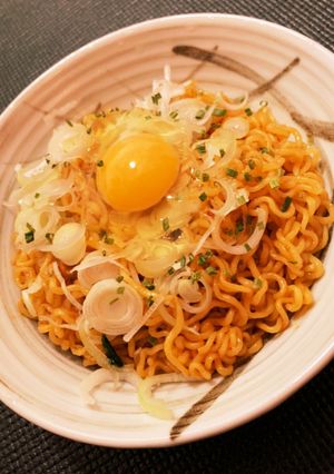 簡単アレンジ☆辛ラーメンの油そば-レシピのメイン写真