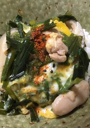 ニラと椎茸の簡単親子丼-レシピのメイン写真