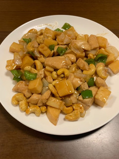 鶏肉(胸肉)とカシューナッツの炒めもの-レシピのメイン写真