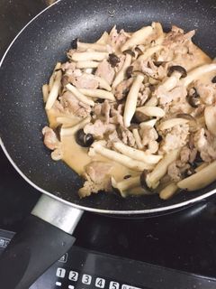 作り置き☆豚としめじのオイマヨ炒め-レシピのメイン写真