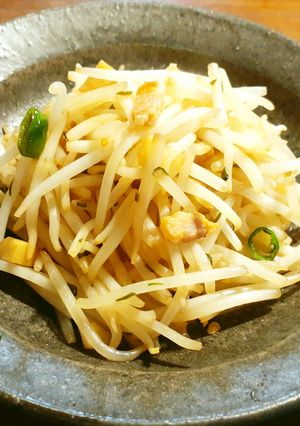 塩豚ともやしのニラ醤油炒め-レシピのメイン写真