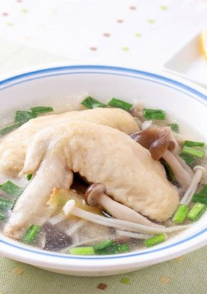 手羽先と3種きのこのデトックススープ-レシピのメイン写真