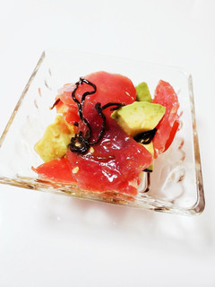 マグロアボカド塩昆布和え-レシピのメイン写真
