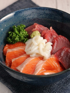 簡単!銀鮭海鮮丼-レシピのメイン写真