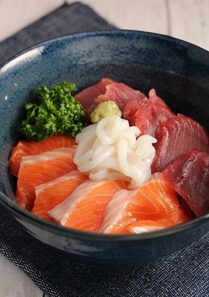 簡単！銀鮭海鮮丼-レシピのメイン写真