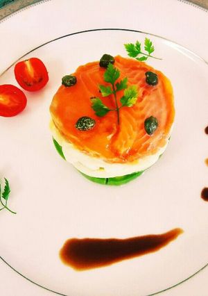 ♪サーモンとアボカドのフレンチ風前菜♪-レシピのメイン写真
