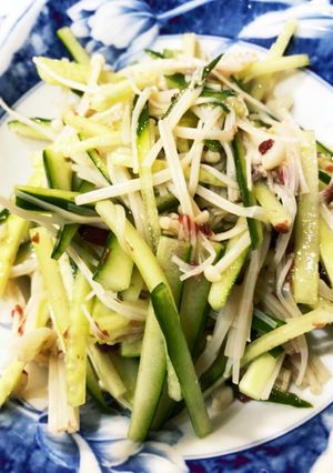きゅうりとえのきの梅肉和え-レシピのメイン写真
