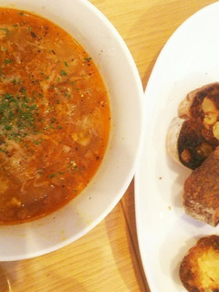 にんにくのスープ (ソッパデアホ)-レシピのメイン写真