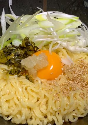 インスタントラーメン(袋麺)で作る油そば-レシピのメイン写真
