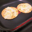 置くだけ餃子の皮ジャコピザ(^^)