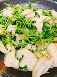 簡単!やわらか〜♡鶏ささみと豆苗の塩炒め-レシピのメイン写真