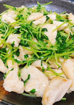 簡単!やわらか〜♡鶏ささみと豆苗の塩炒め-レシピのメイン写真