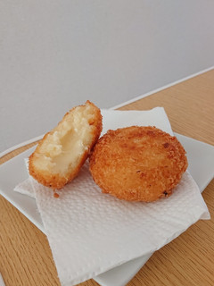 チーズ入りいももち-レシピのメイン写真