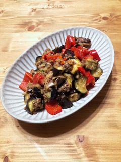 簡単!なす×サバの味噌煮缶のスタミナ炒め-レシピのメイン写真