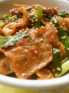 豚にらキムチ丼♪-レシピのメイン写真