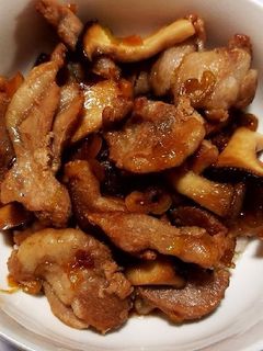 簡単☆豚肉とキノコ炒め丼-レシピのメイン写真