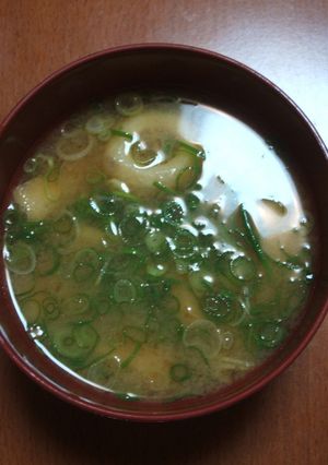 ちくわ☆油揚げ☆ネギのお味噌汁-レシピのメイン写真