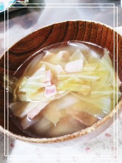:-*ベーコンとキャベツのコンソメスープ-レシピのメイン写真