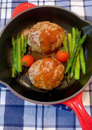 オーブンで焼く…セージ入りハンバーグ-レシピのメイン写真